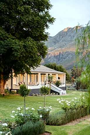 Swartberg Country Manor
