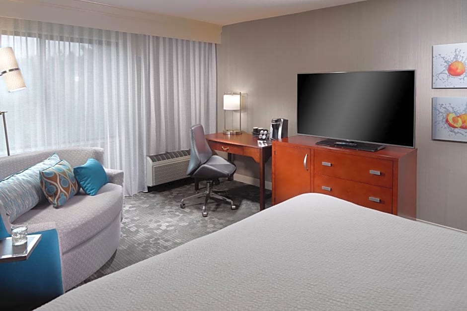 Courtyard by Marriott Atlanta Alpharetta