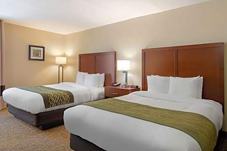 Queen Room with Two Queen Beds - Non-Smoking