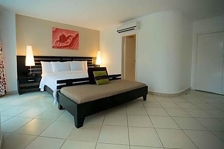 Standard Double or Twin Room with Sea View