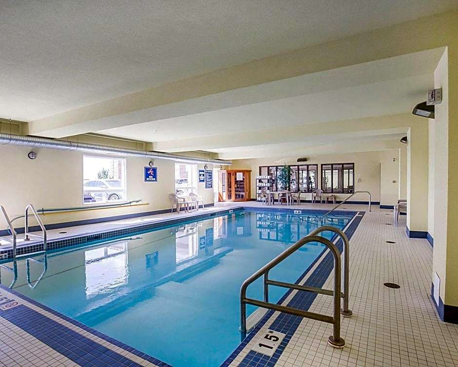 Comfort Inn & Suites Airdrie