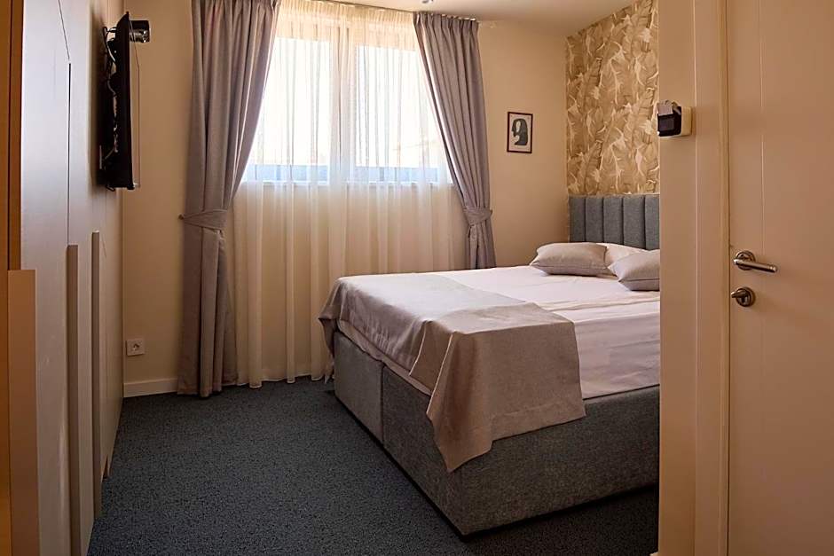 Garni Boutique Hotel Arta