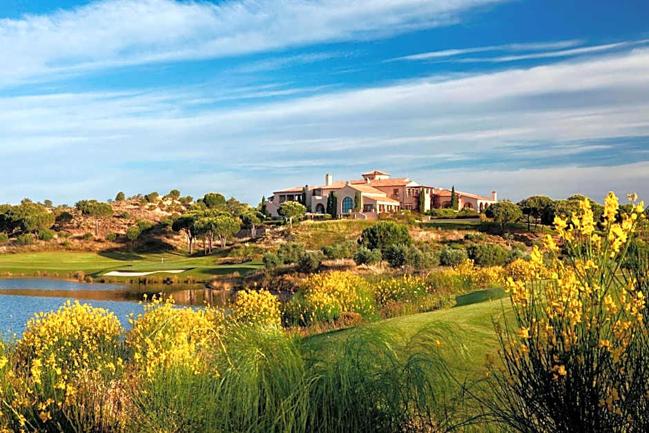 Monte Rei Golf & Country Club