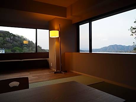 Deluxe Twin Room with Tatami Area and Open-Air Bath - Non-Smoking