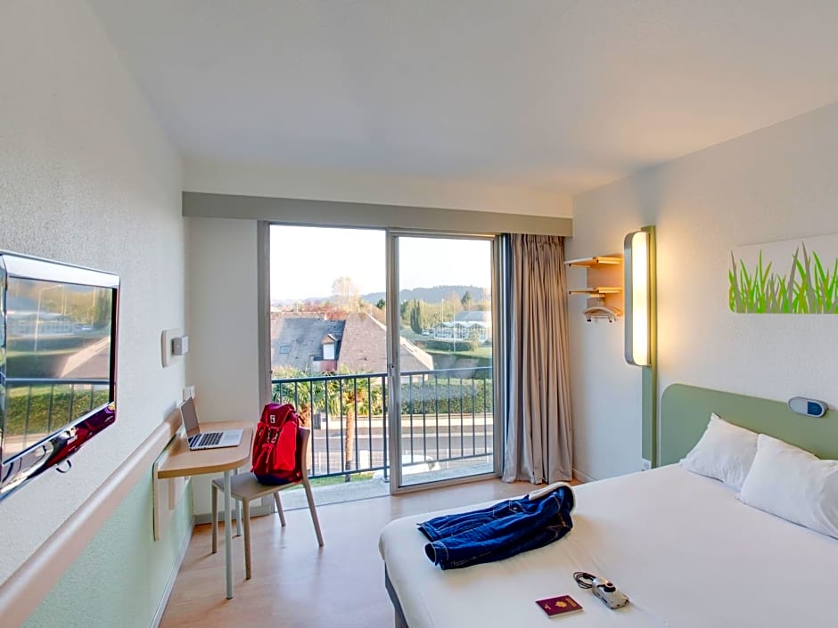 ibis budget Pau Lescar