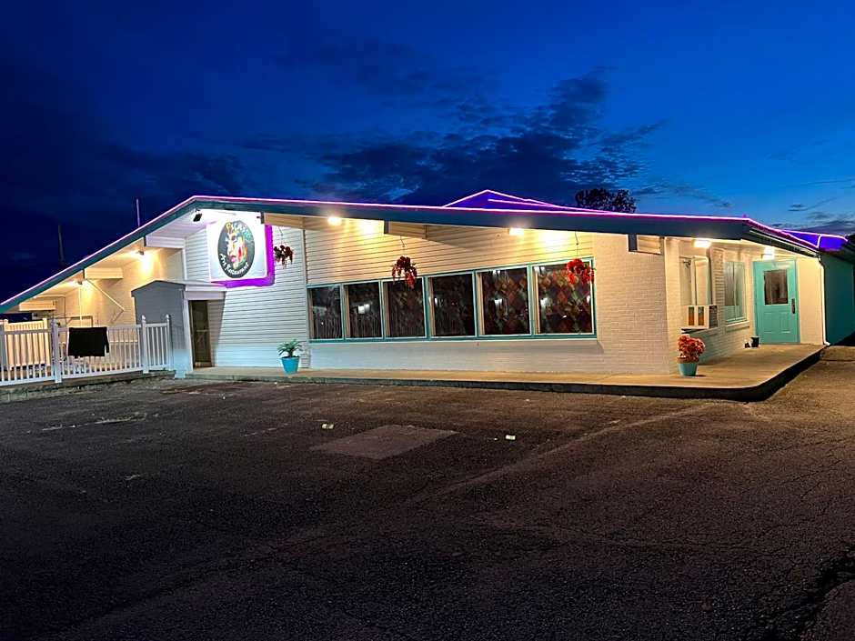 Motel Boutique by Wolf Inn