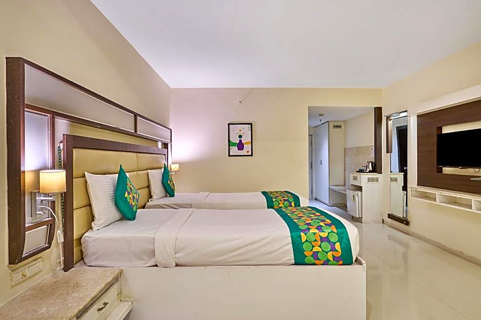 Treebo Premium Metropolis