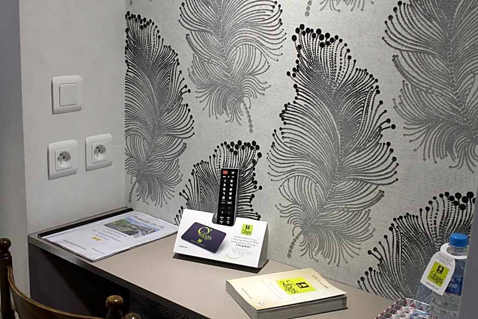 Logis Hotels - Auberge de l'Île - Hôtel 3 étoiles et Restaurant