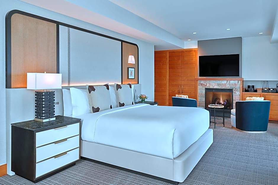 The Ritz-Carlton Lake Tahoe