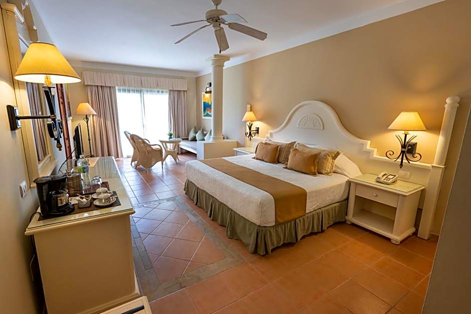 Bahia Principe Grand Turquesa - All Inclusive