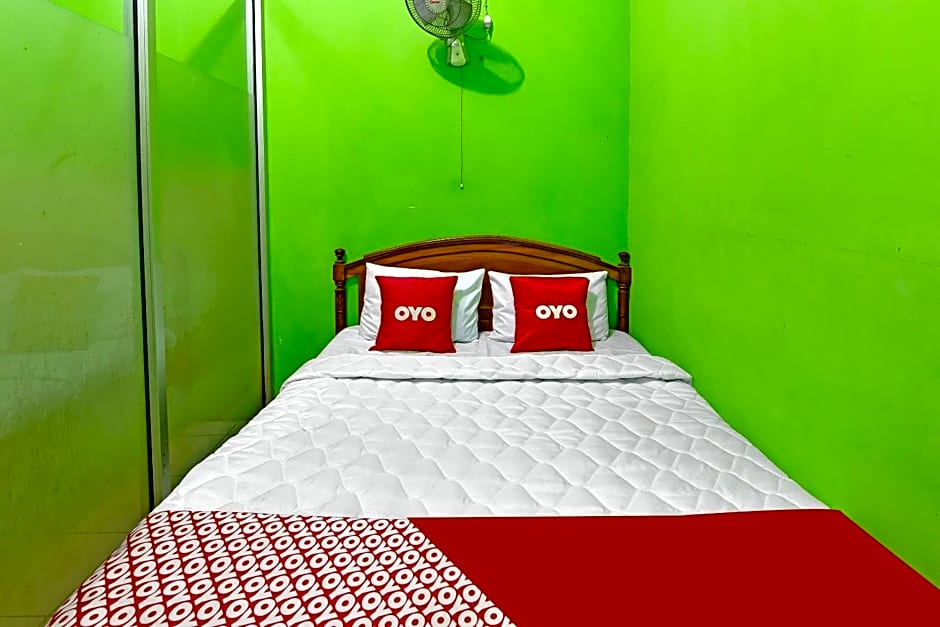 SPOT ON 91357 Hotel Mulyo