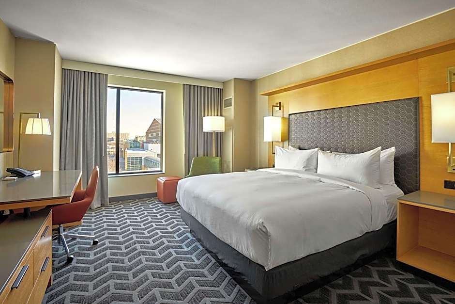 Hilton Des Moines Downtown