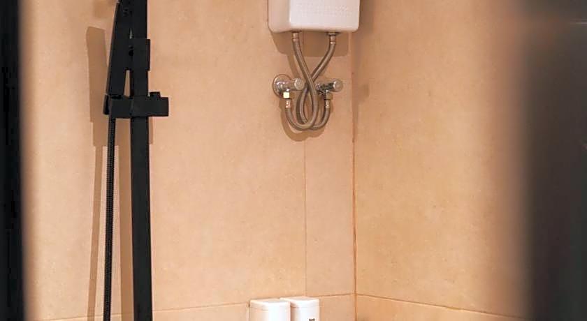 Adelina Hotel and Suites