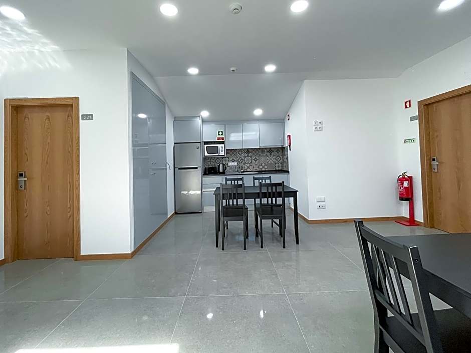 Soldouro Train Suites