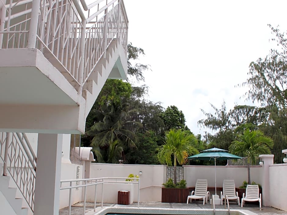 Holiday Saipan Hotel