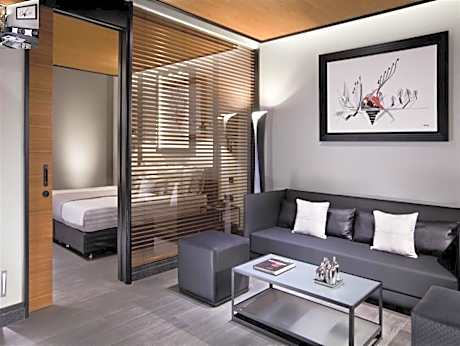 2 Bedroom Deluxe Suite