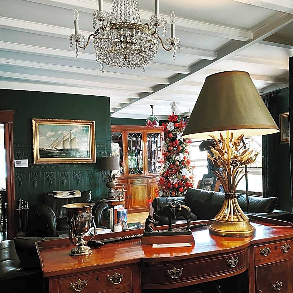 1000 Islands Bed and Breakfast-The Bulloch House