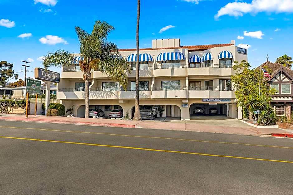 Travelodge by Wyndham San Clemente Beach