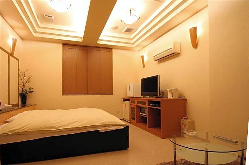 Tongariboshi (Adult Only)