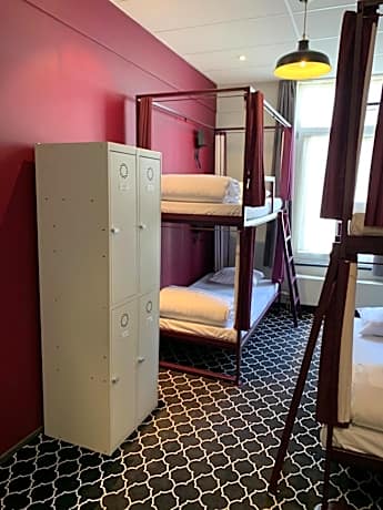 Bed in 6-Bed Female Dorm Ensuite