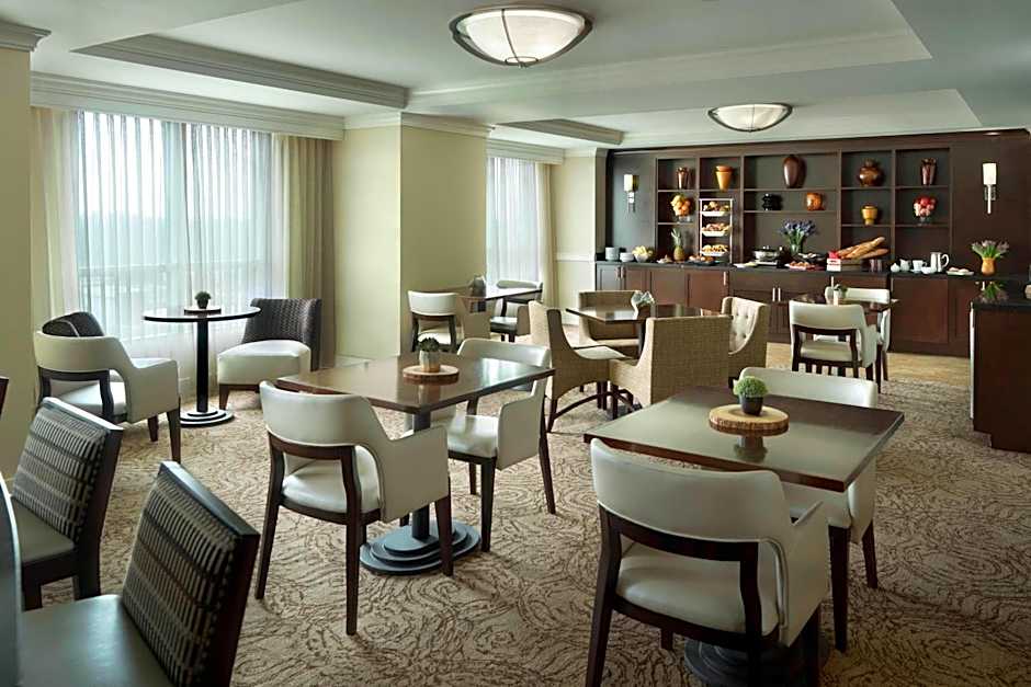 Macon Marriott City Center