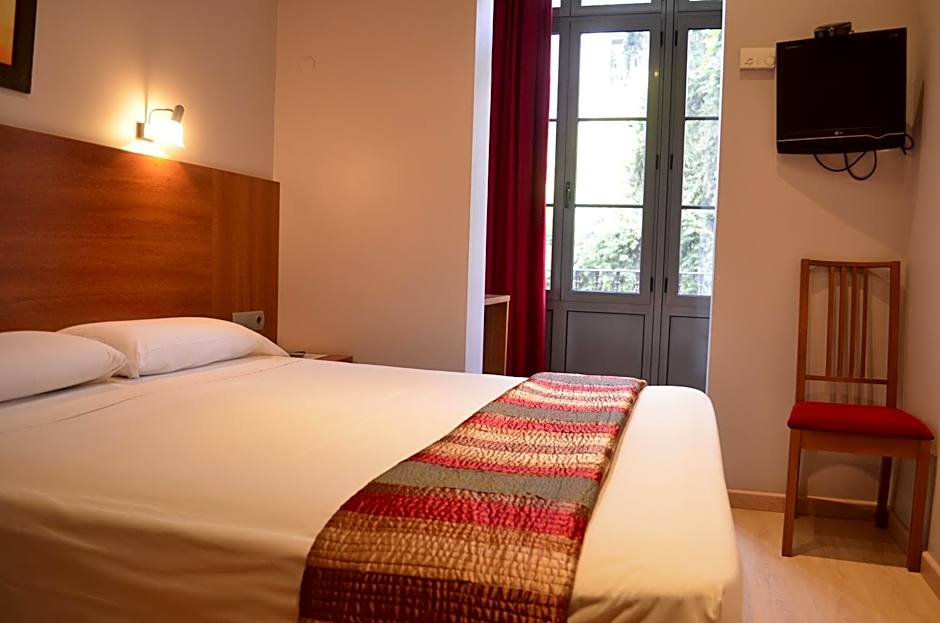 Ciudad Condal Hostal - Paseo de Gracia