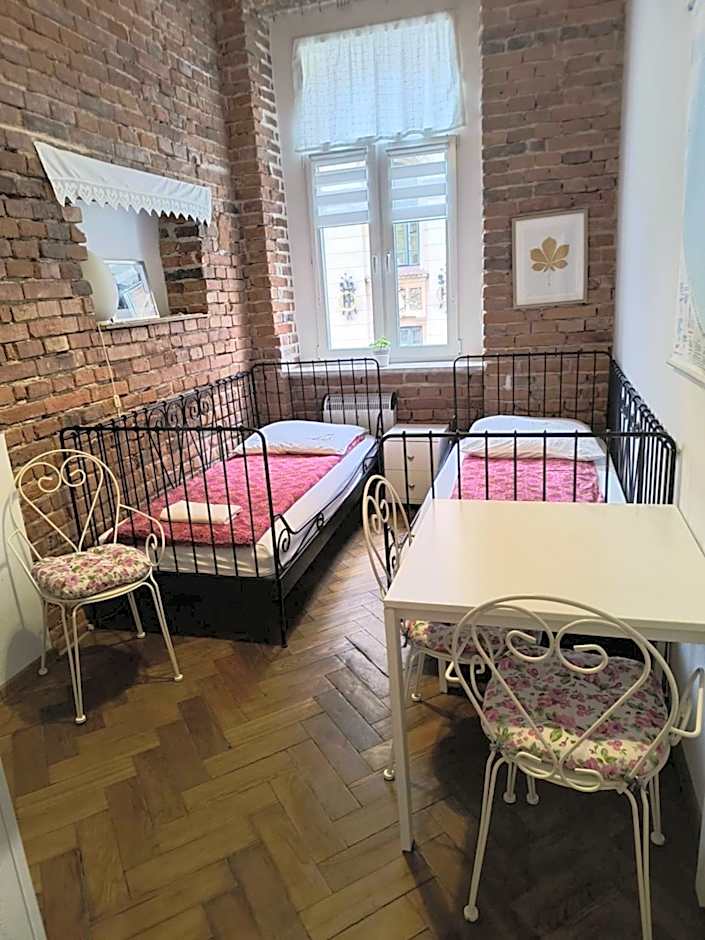 wawel hostel