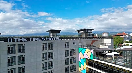 THE TIMES HOTEL