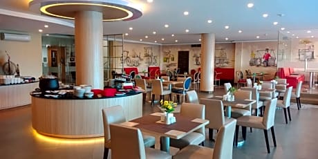 Hotel MJ by ZUZU
