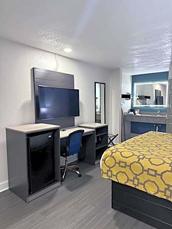 King Room - Disability Access/Non-Smoking