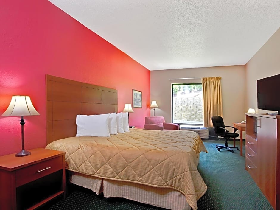 Ramada by Wyndham Pearl/Jackson Airport