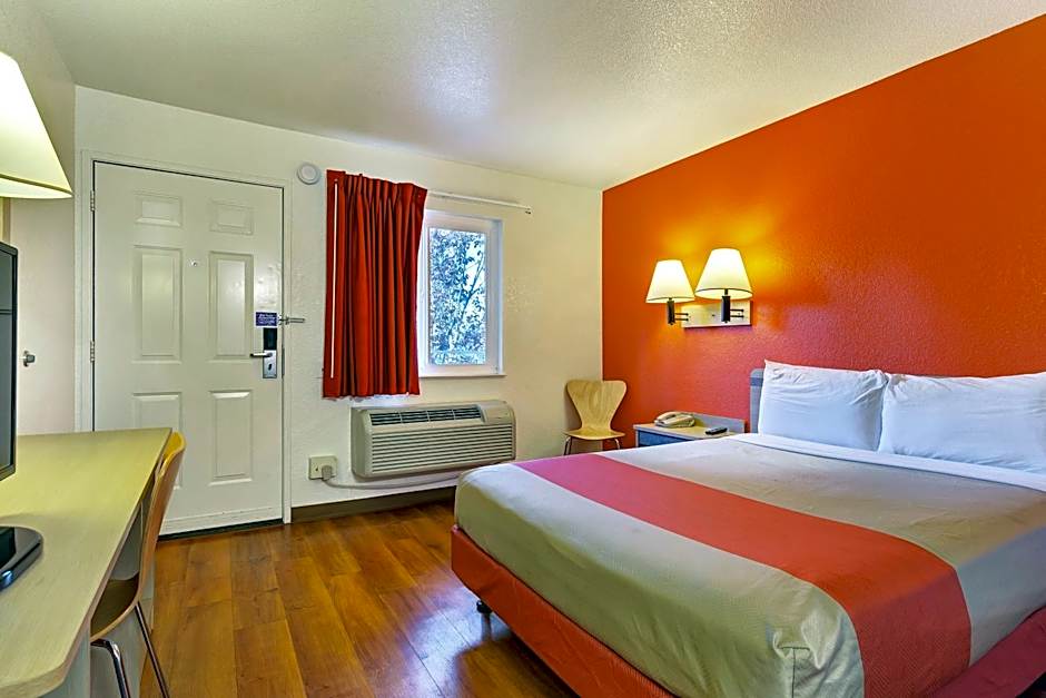 Motel 6-Rohnert Park, CA