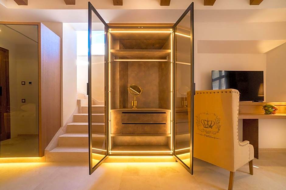 Hotel Creu de Tau Art&Spa-Adults only