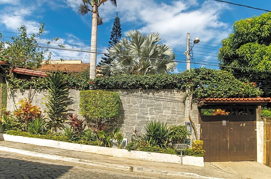 Suites Casa do Barão