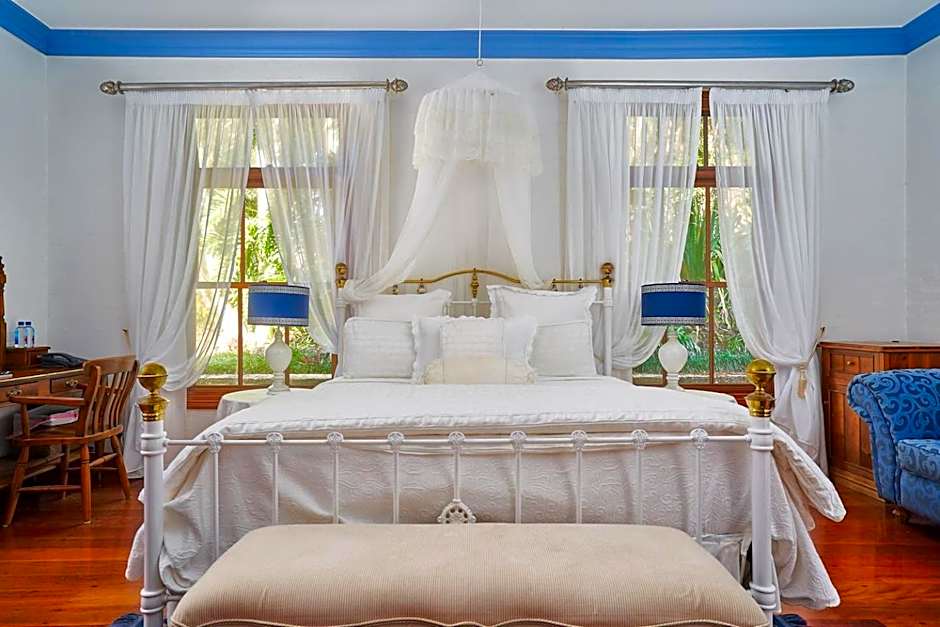 Victorias at Ewingsdale