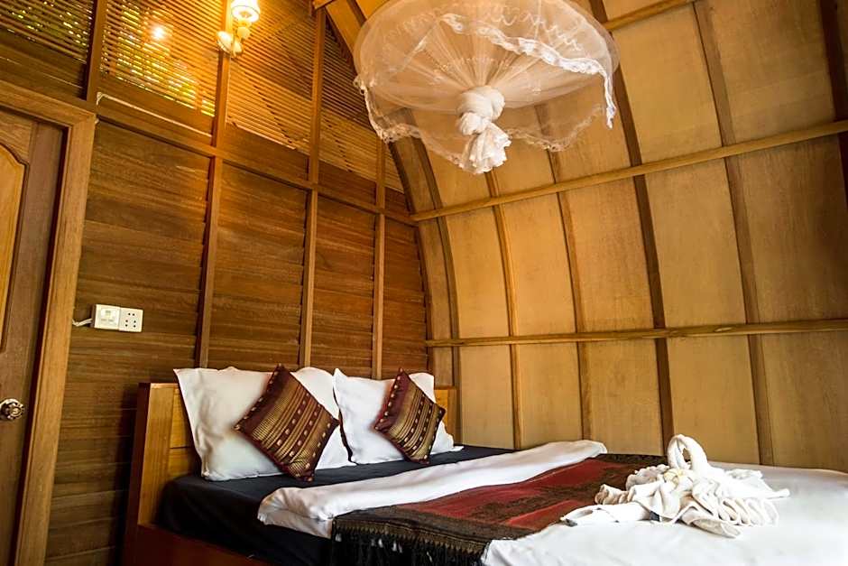 Bamboo Bungalow