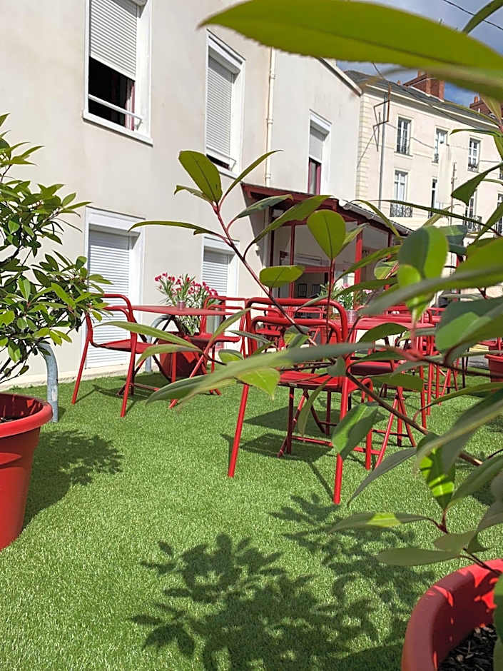 Logis Hotel Chateaubriand