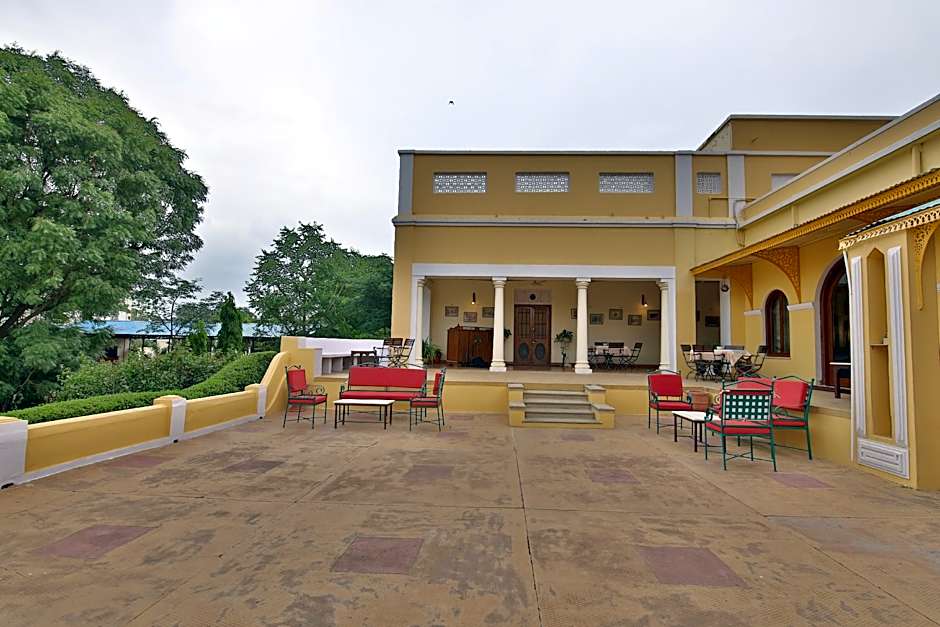 Roop Niwas Kothi Hotel