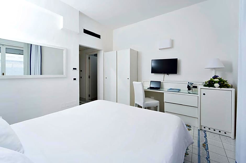 Regina Cristina Hotel