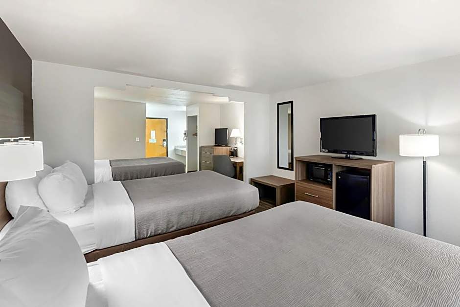 Quality Inn Near Seaworld