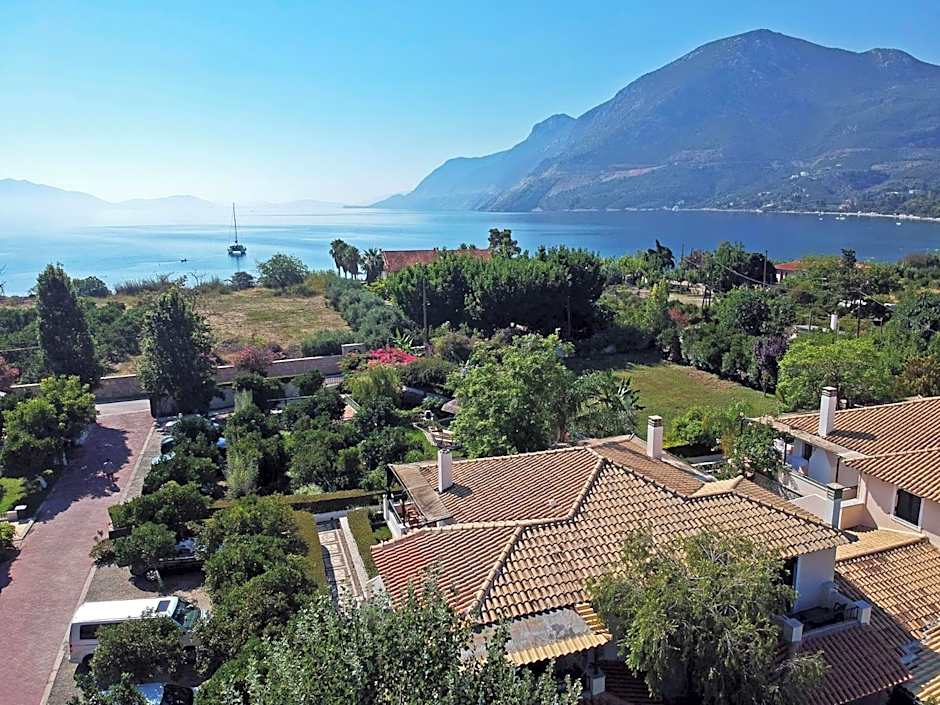 Sunny Garden Aparthotel