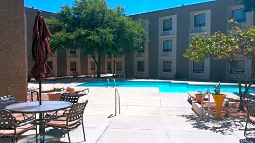 Windemere Hotel & Conference Center