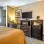 Quality Inn & Suites Decorah