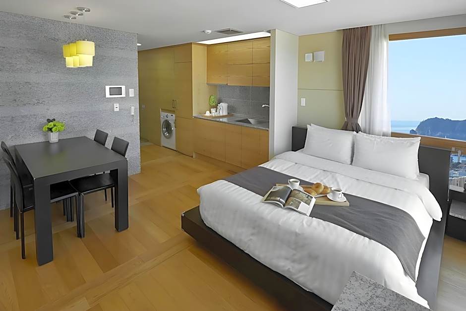 Shinshin Hotel Jeju Ocean