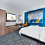 Holiday Inn Express Palestine By IHG