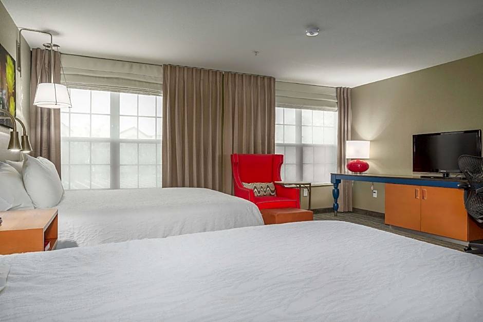 Photo 1 of 3 of Deluxe 2 Queen Beds, Mobility Accessible, Bathtub