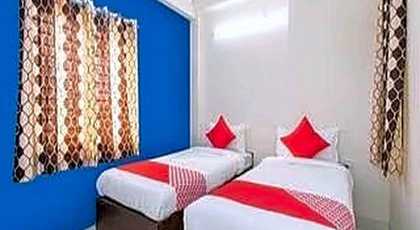 Shree Devina Palace By OYO – Indore, OH