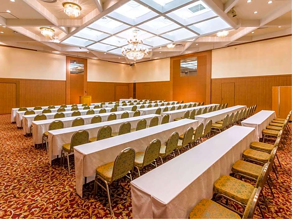 Yatsushiro Grand Hotel