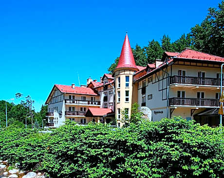 Nowa - Ski SPA Hotel