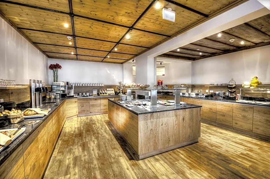 Appartement & Suiten Hotel Glöcknerin